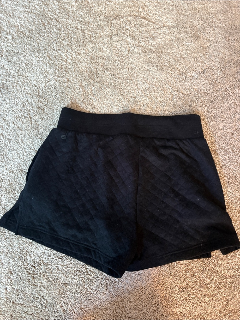 Danskin Black Quilted Skort Shorts